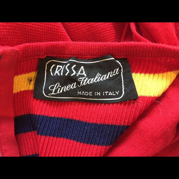 Gorgeous Italian-made, vintage/unique, femme and form-fitting red dress - Picture 3 of 12